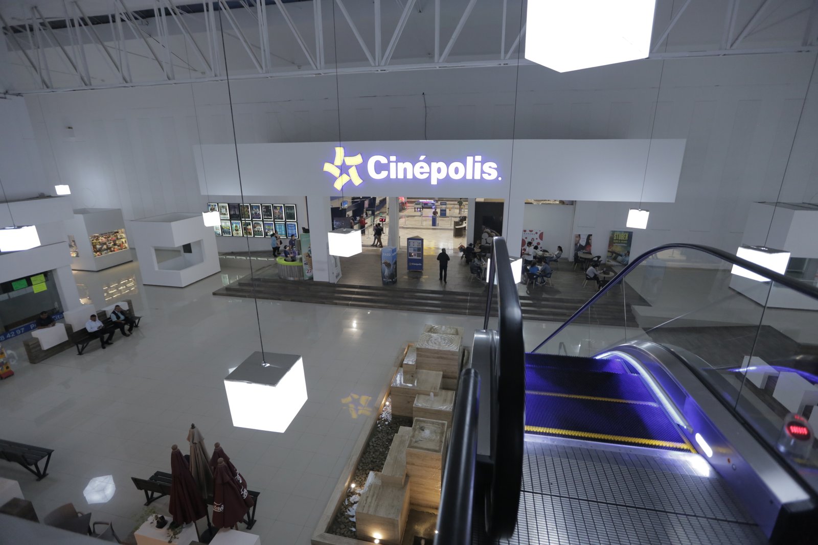 Comercial e Industrial - Imagen 11