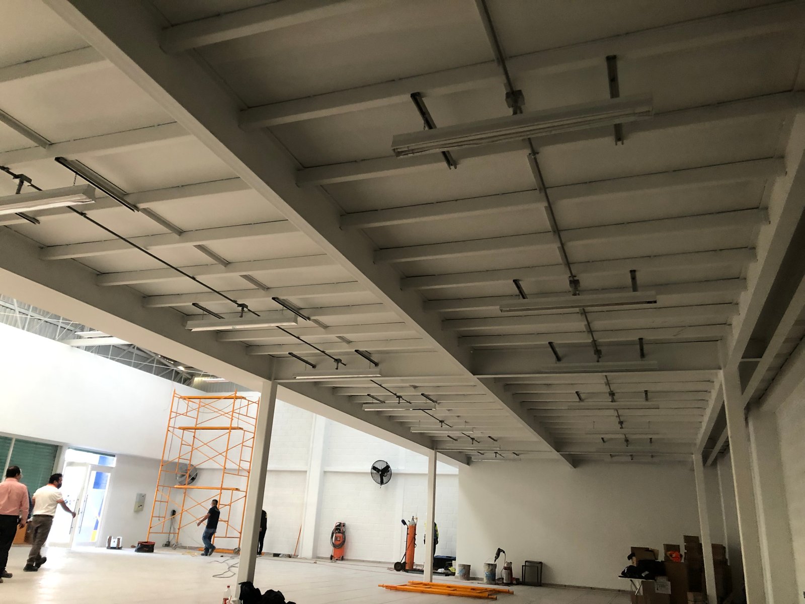 Comercial e Industrial - Imagen 8